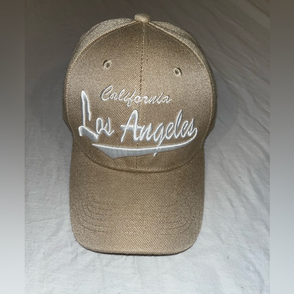 NWOT Los Angeles Dad Hat